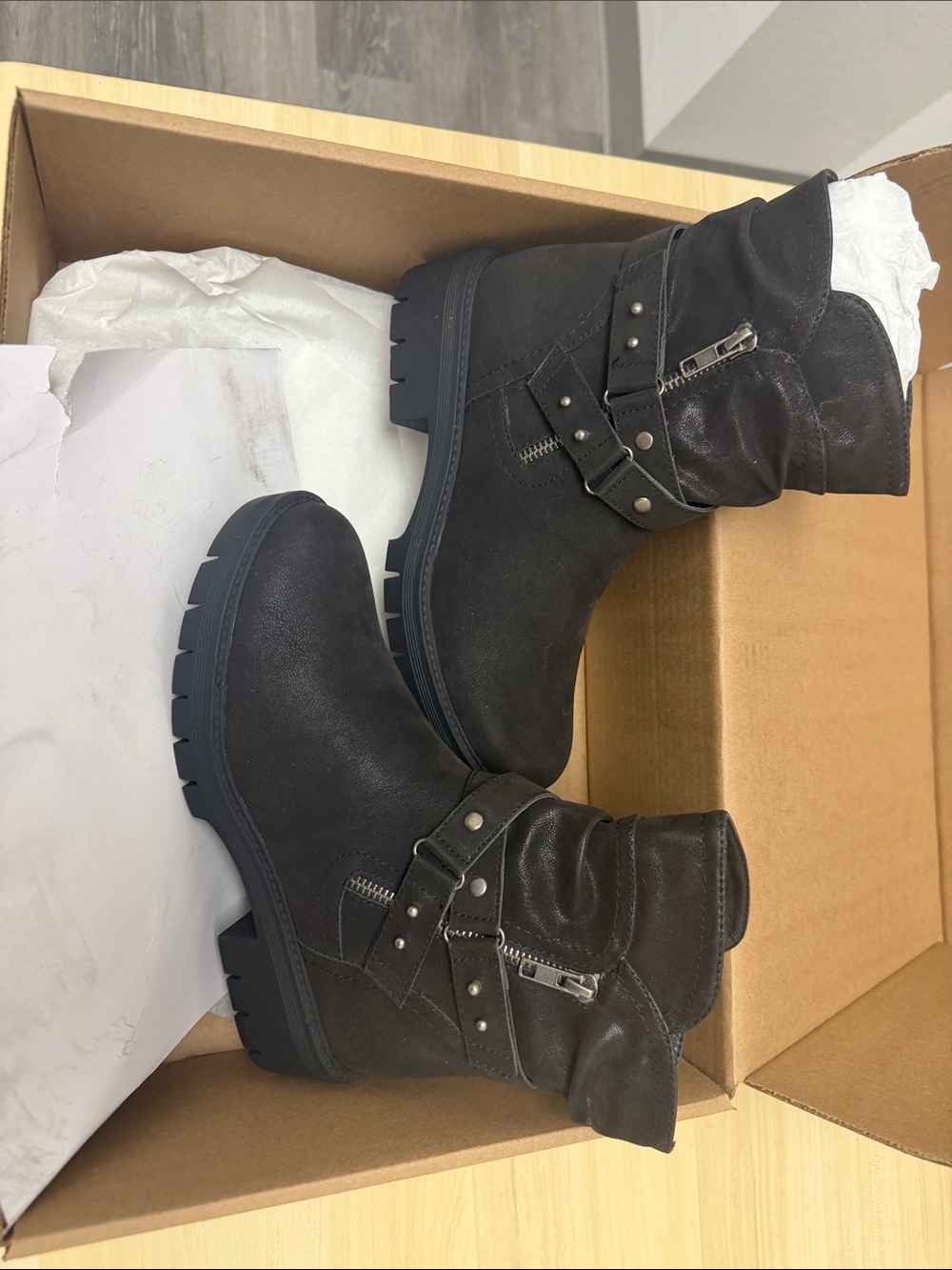 Black Studded Combat Boots mia girl 7.5